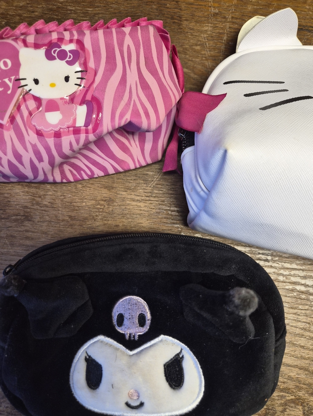 Hello Kitty - Picture 3 of 13